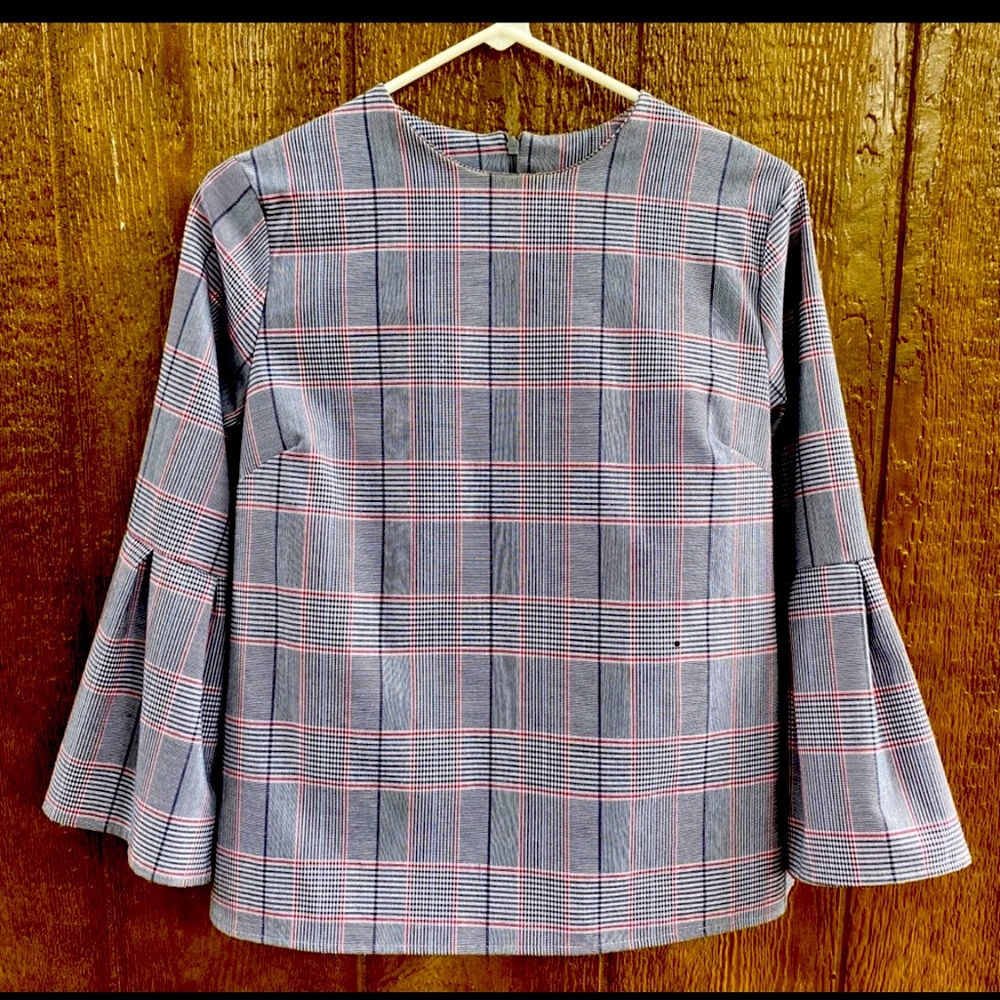 2Hearts Size Size Medium Plaid Bell Sleeve Top